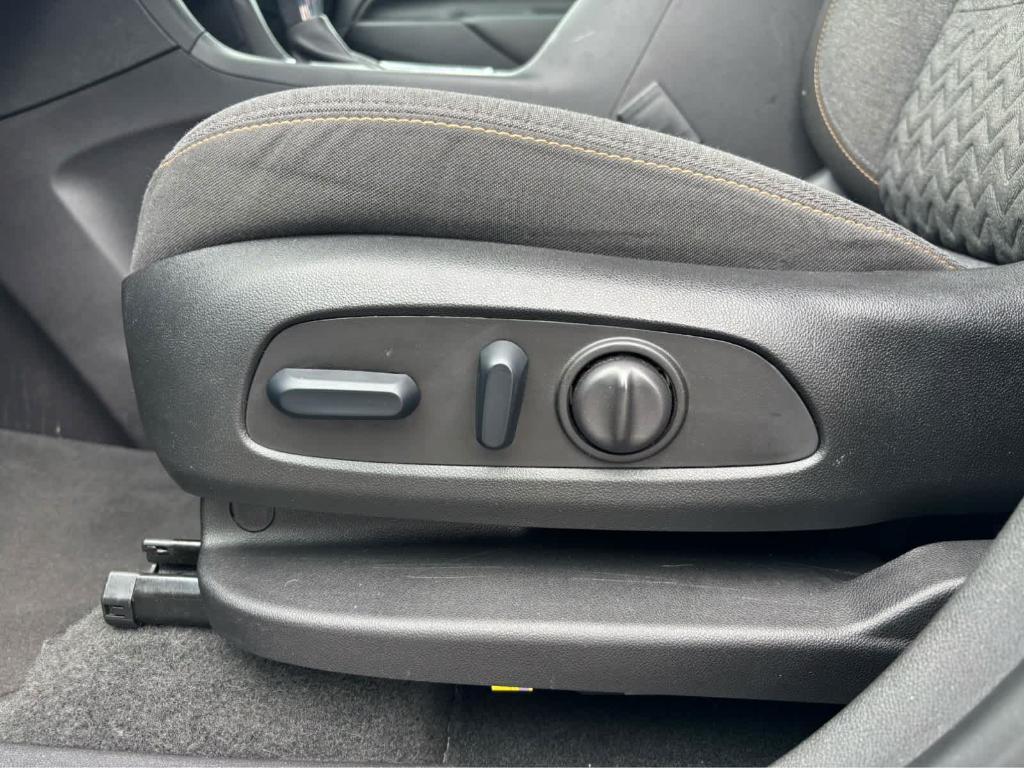 used 2024 Chevrolet Equinox car, priced at $25,975