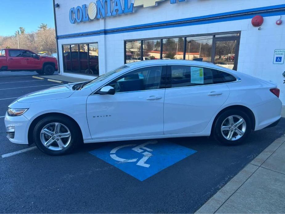 used 2022 Chevrolet Malibu car, priced at $18,650