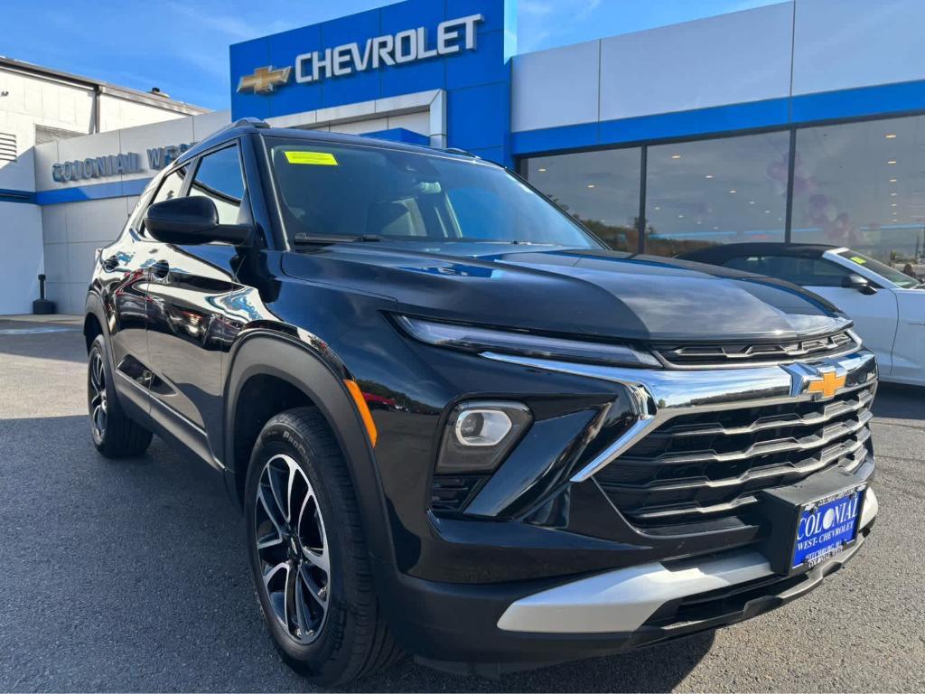 used 2025 Chevrolet TrailBlazer car, priced at $26,975