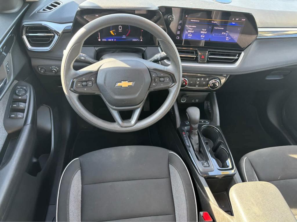 used 2025 Chevrolet TrailBlazer car, priced at $26,975