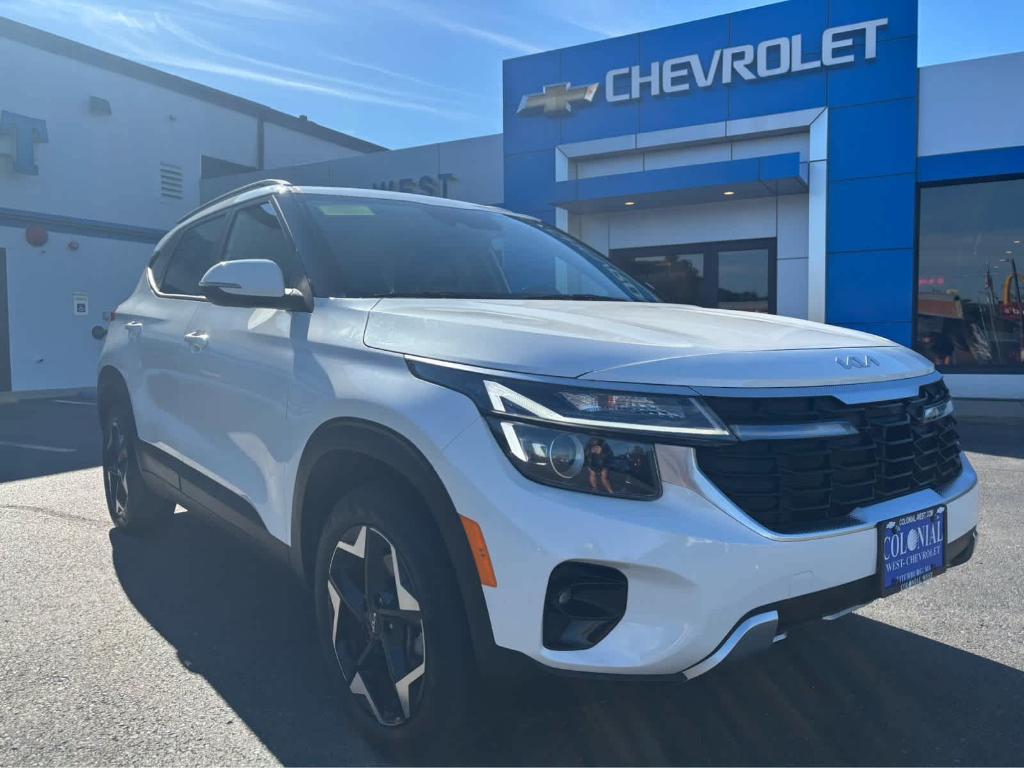 used 2025 Kia Seltos car, priced at $24,975