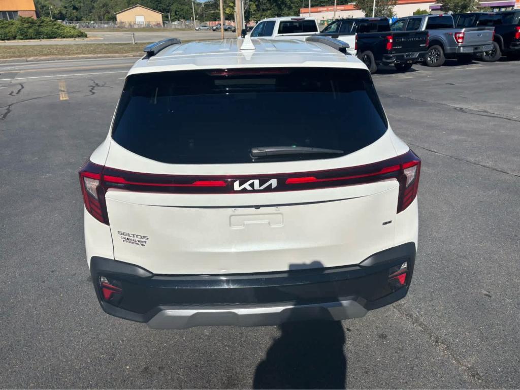 used 2025 Kia Seltos car, priced at $24,975