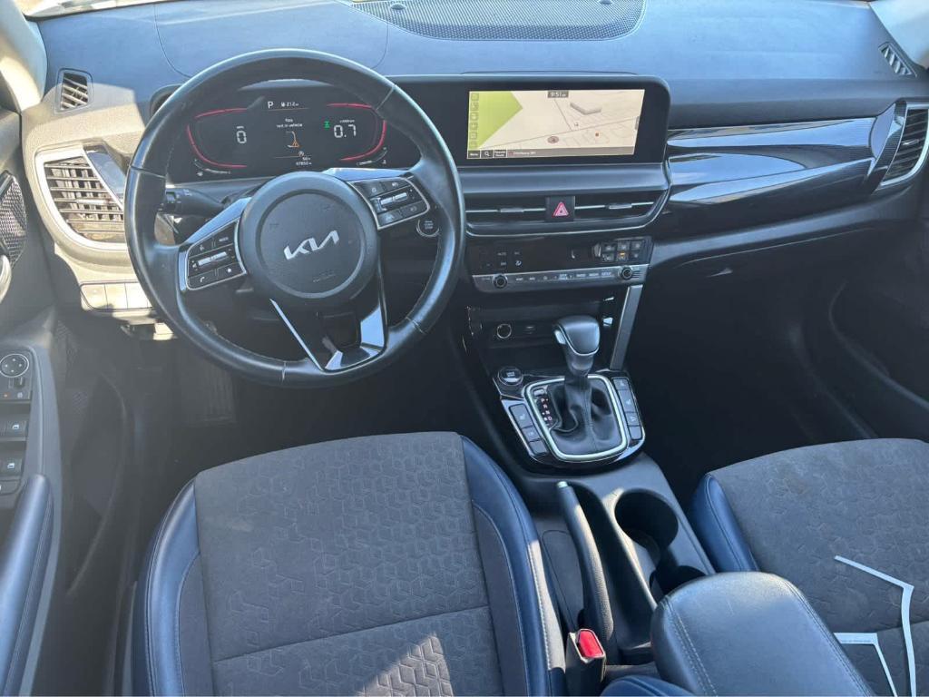 used 2025 Kia Seltos car, priced at $24,975