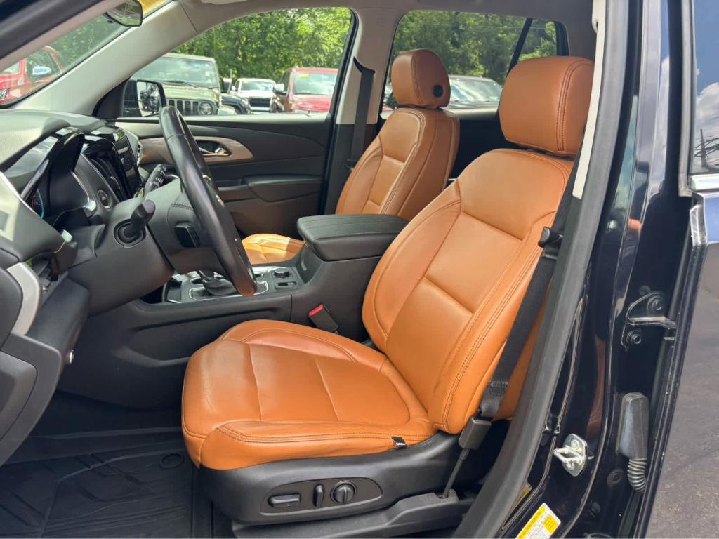 used 2020 Chevrolet Traverse car, priced at $22,975