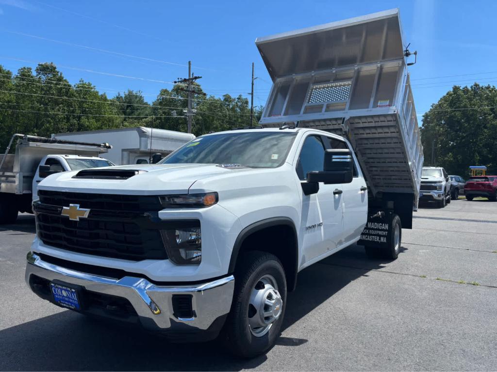 new 2024 Chevrolet Silverado 3500 car, priced at $74,924