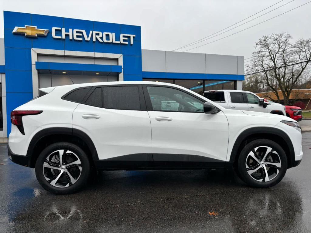 used 2024 Chevrolet Trax car, priced at $23,975