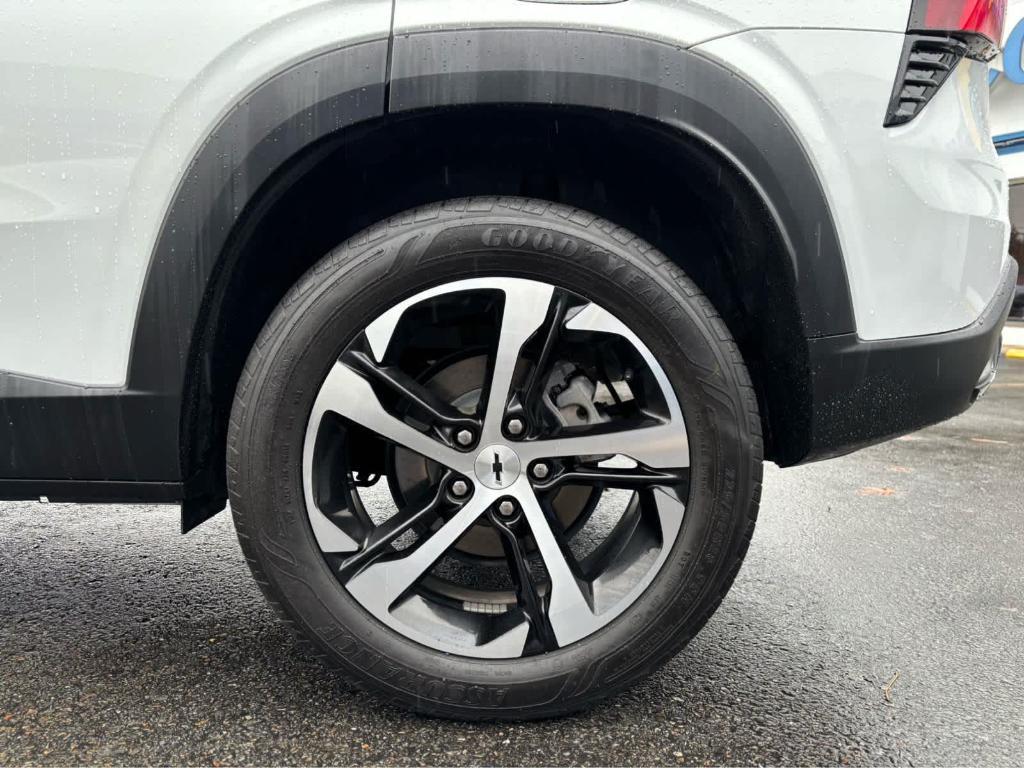 used 2024 Chevrolet Trax car, priced at $23,975