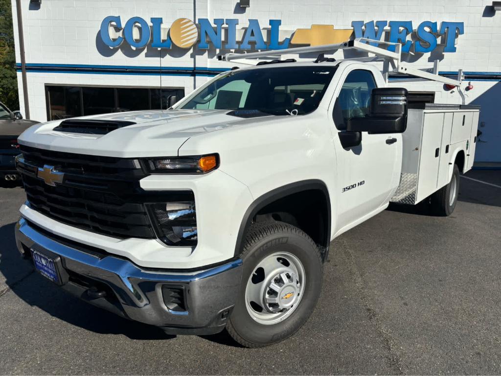 new 2024 Chevrolet Silverado 3500 car, priced at $81,949