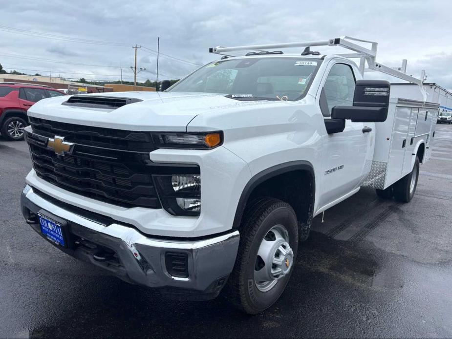 new 2024 Chevrolet Silverado 3500 car, priced at $81,949