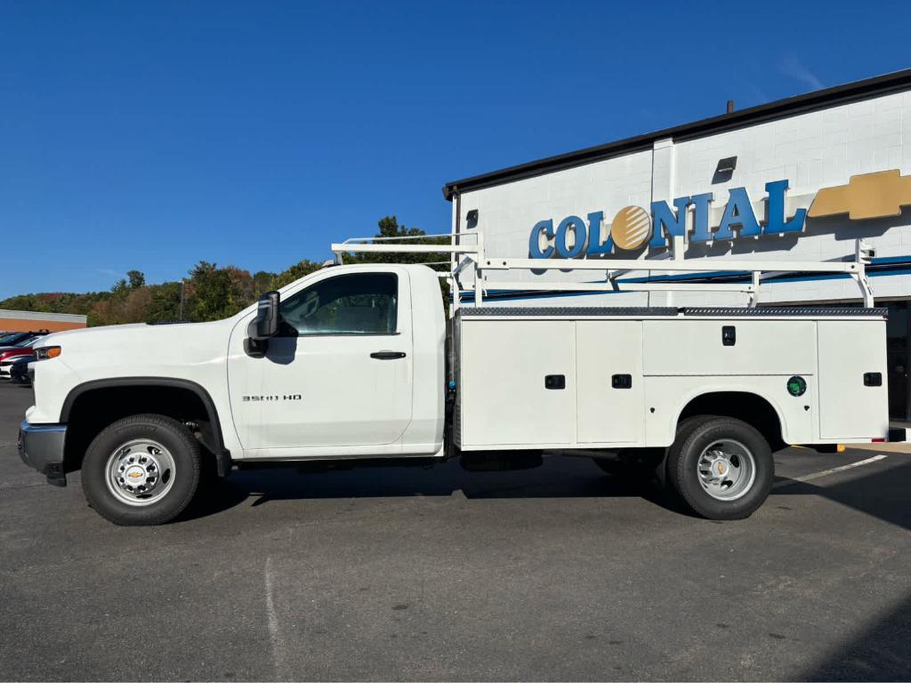 new 2024 Chevrolet Silverado 3500 car, priced at $81,949