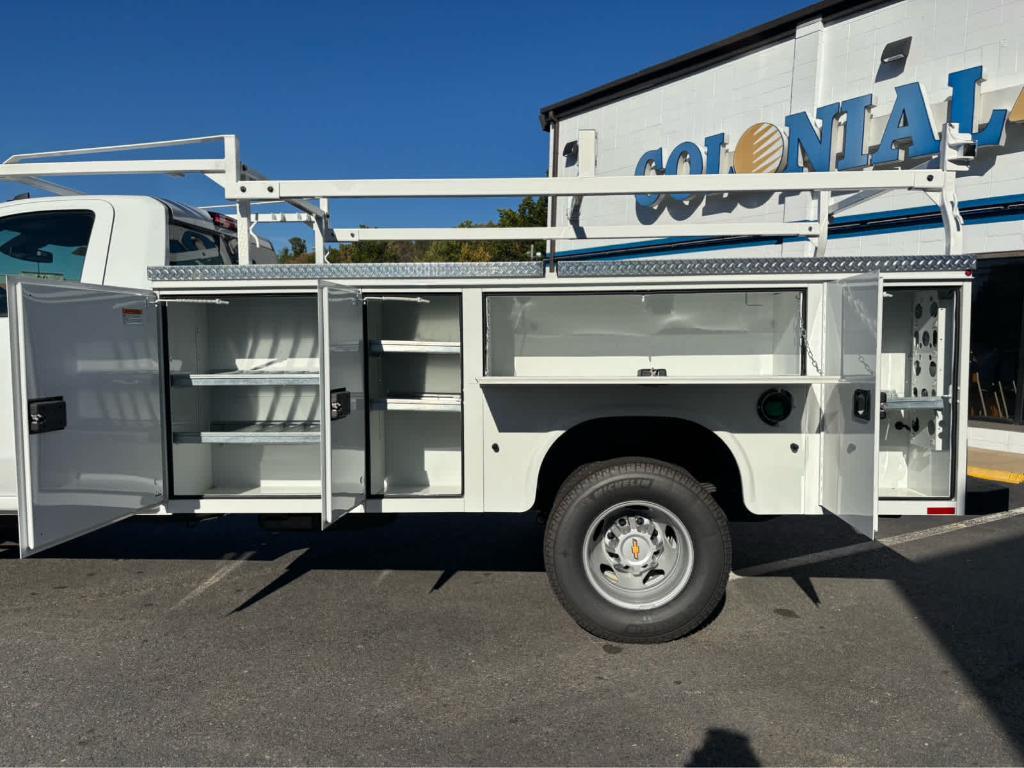 new 2024 Chevrolet Silverado 3500 car, priced at $81,949