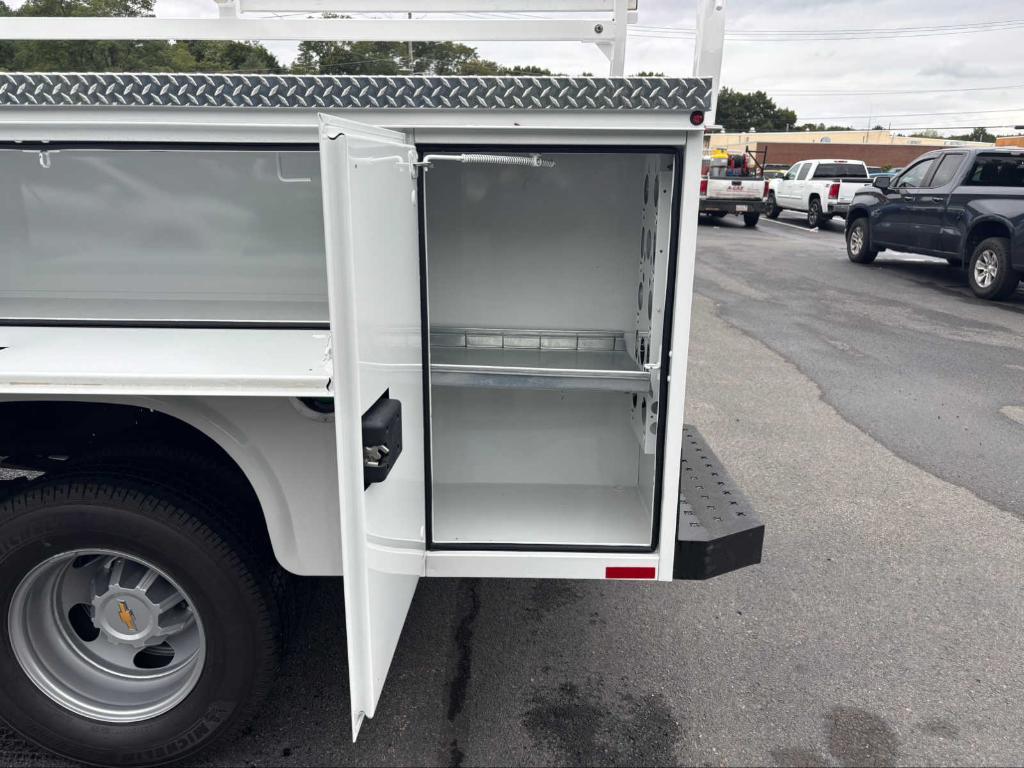 new 2024 Chevrolet Silverado 3500 car, priced at $82,949