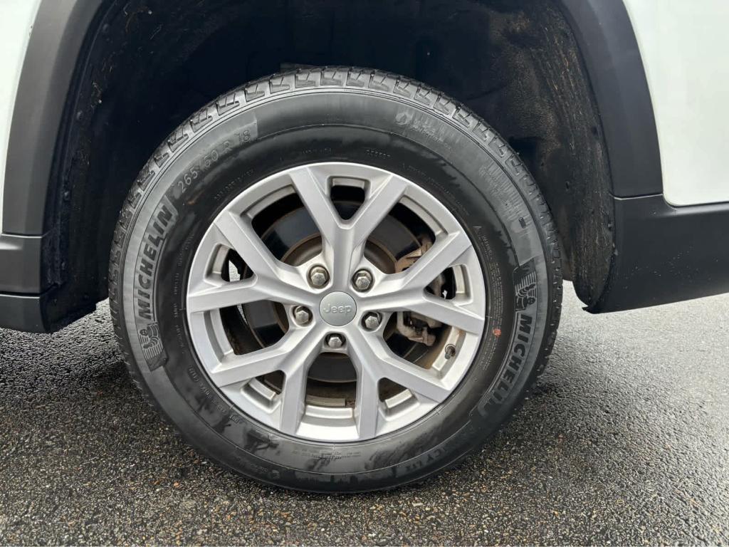 used 2022 Jeep Grand Cherokee L car, priced at $34,975