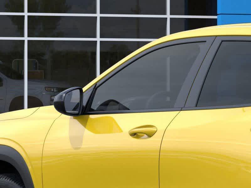 new 2025 Chevrolet Trax car