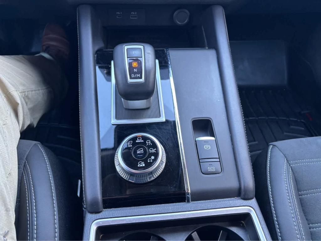 used 2023 Mitsubishi Outlander car, priced at $26,550