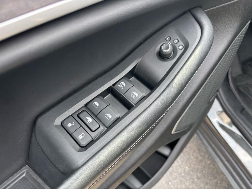 used 2022 Jeep Grand Cherokee L car, priced at $36,975