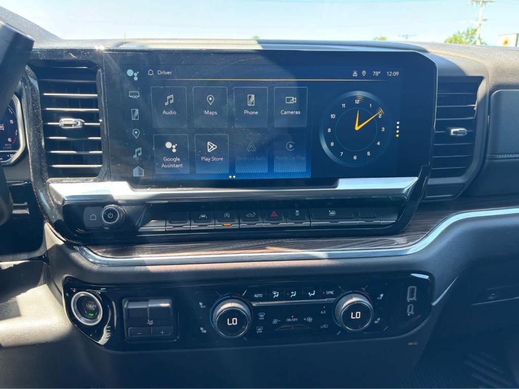 used 2024 Chevrolet Silverado 1500 car, priced at $45,975