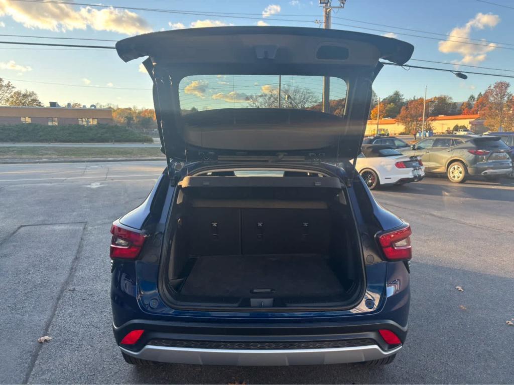 used 2024 Chevrolet Trax car, priced at $23,975