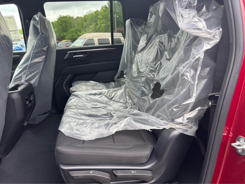 new 2025 Chevrolet Suburban car, priced at $71,110