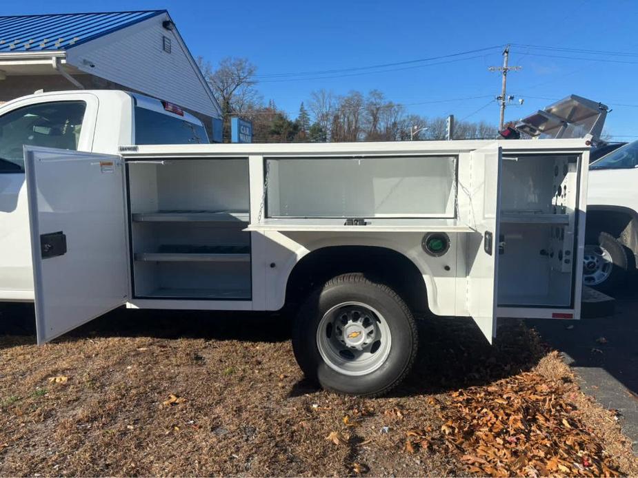 new 2024 Chevrolet Silverado 3500 car, priced at $77,379