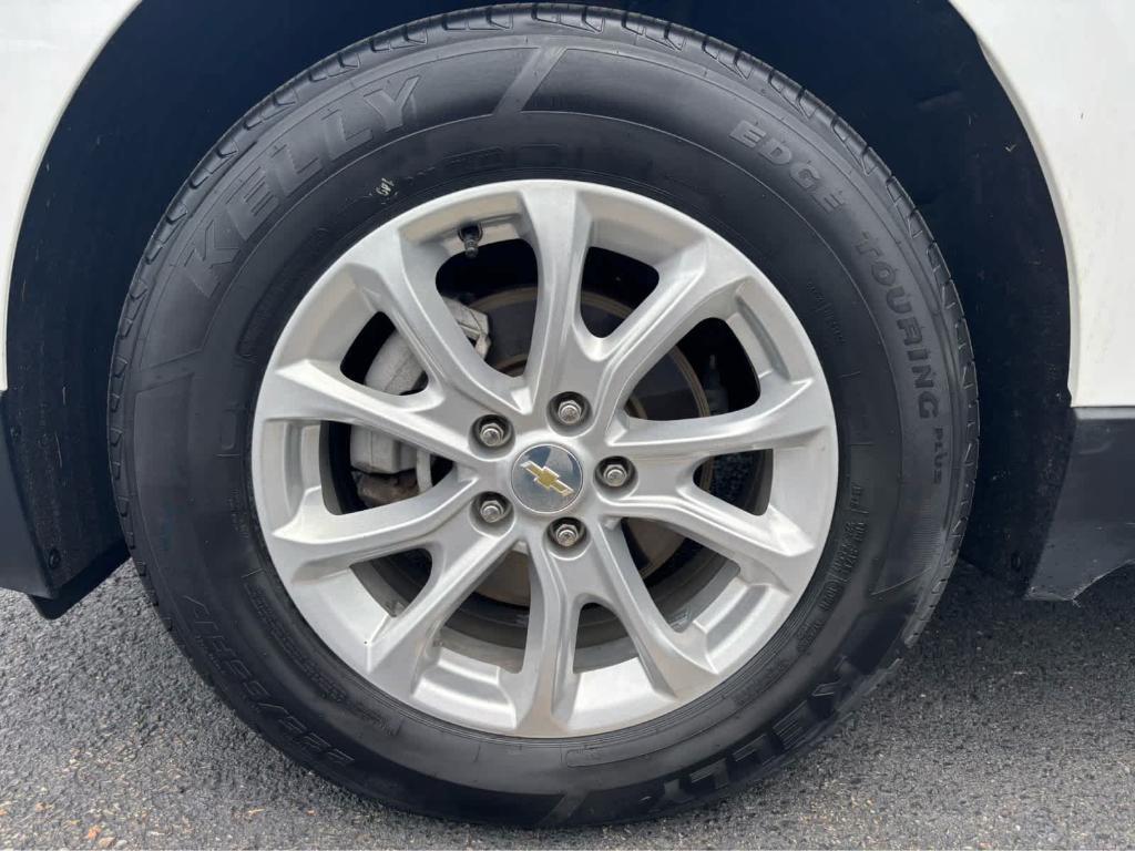 used 2021 Chevrolet Equinox car, priced at $22,975