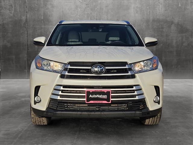 used 2018 Toyota Highlander car, priced at $24,480