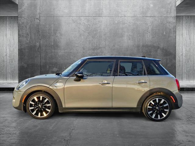 used 2021 MINI Hardtop car, priced at $18,495