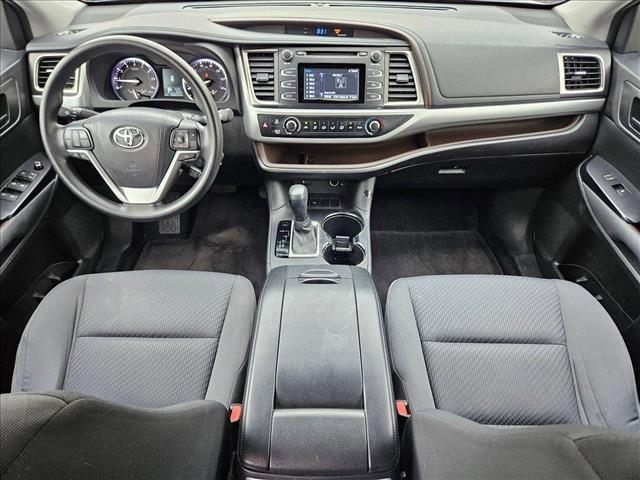 used 2016 Toyota Highlander car, priced at $20,991