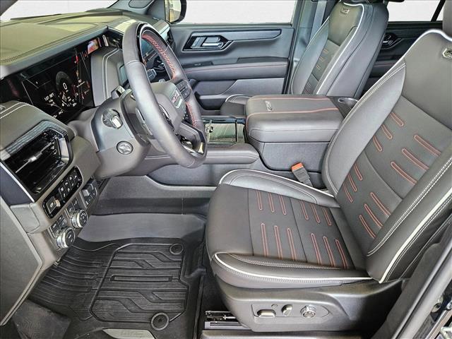 used 2025 GMC Yukon car, priced at $94,991