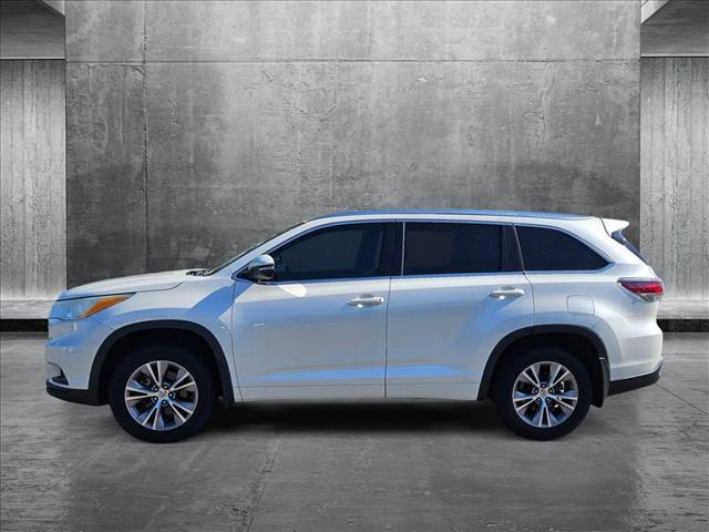 used 2014 Toyota Highlander car, priced at $17,992