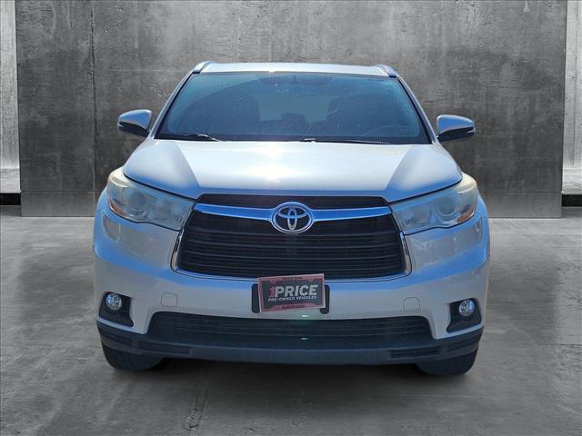 used 2014 Toyota Highlander car, priced at $17,992
