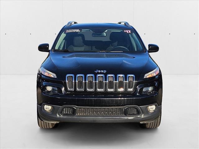 used 2017 Jeep Cherokee car, priced at $15,491