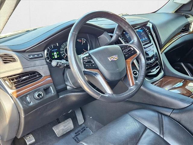 used 2020 Cadillac Escalade car, priced at $35,991