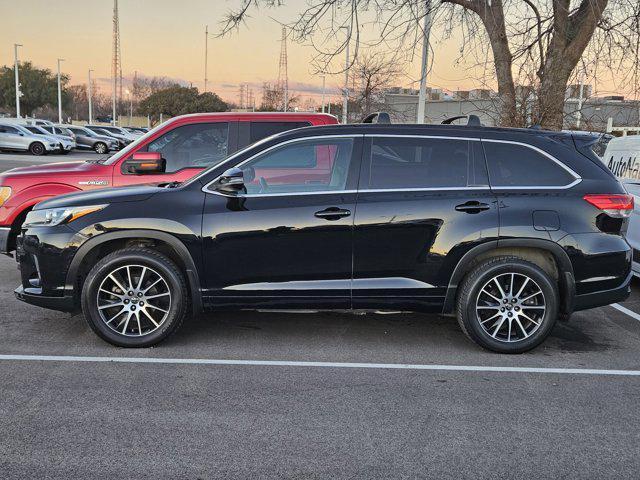 used 2017 Toyota Highlander car, priced at $21,991