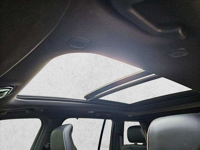 used 2023 Jeep Grand Cherokee car, priced at $43,991