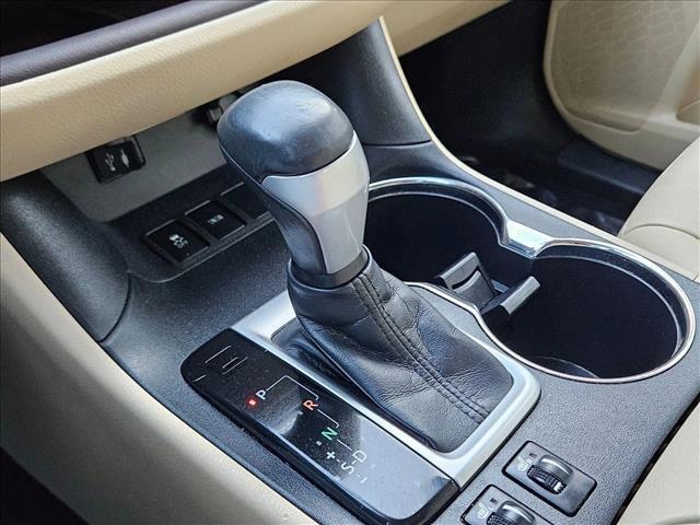 used 2015 Toyota Highlander car, priced at $14,991