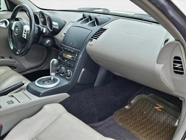 used 2005 Nissan 350Z car, priced at $12,991