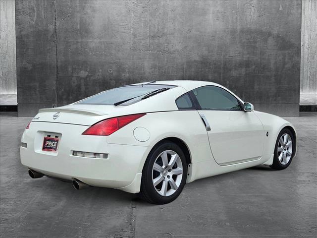 used 2005 Nissan 350Z car, priced at $15,991