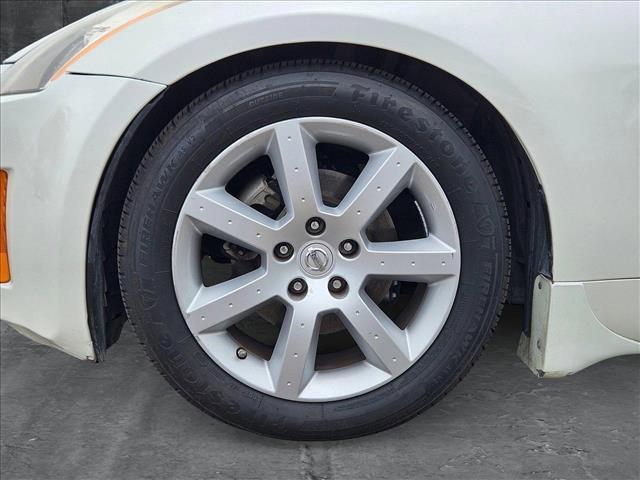 used 2005 Nissan 350Z car, priced at $15,991
