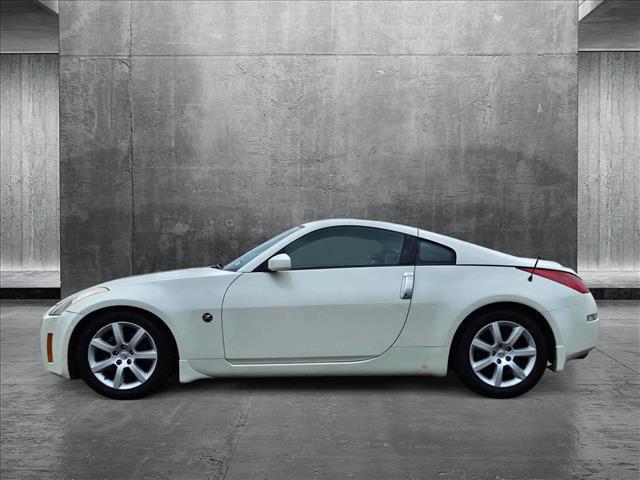 used 2005 Nissan 350Z car, priced at $15,991