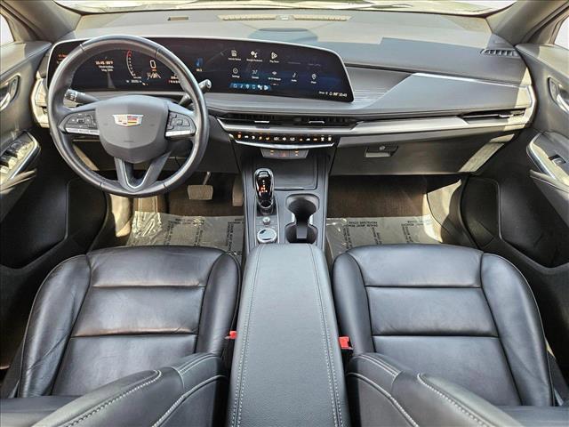 used 2024 Cadillac XT4 car, priced at $29,991