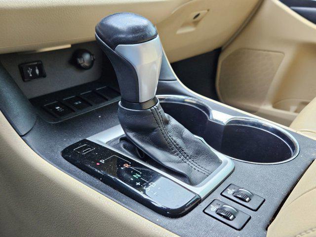 used 2015 Toyota Highlander car, priced at $14,991