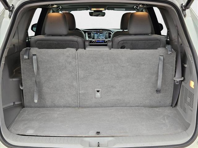 used 2018 Toyota Highlander car, priced at $21,491