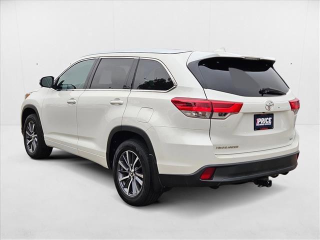 used 2018 Toyota Highlander car, priced at $21,491