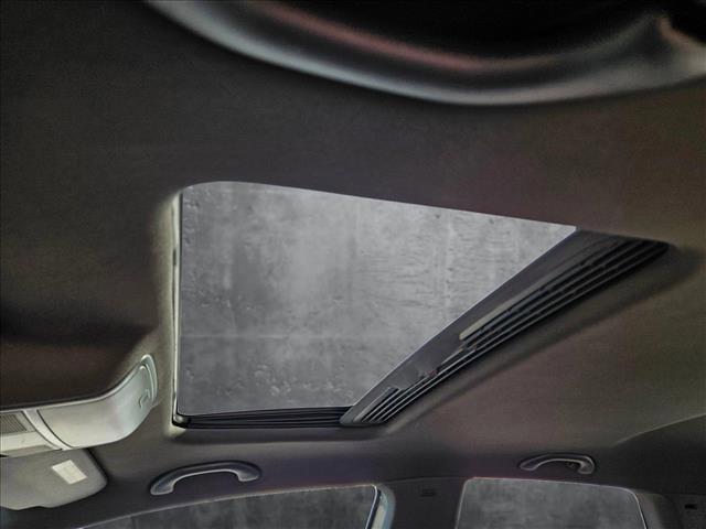 used 2008 Volkswagen R32 car, priced at $11,999
