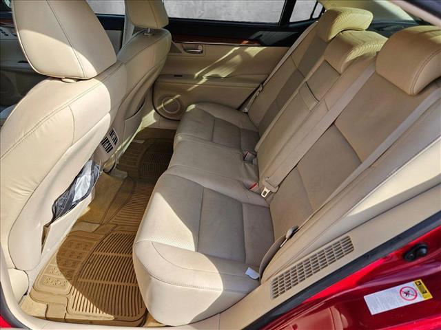 used 2014 Lexus ES 300h car, priced at $15,991