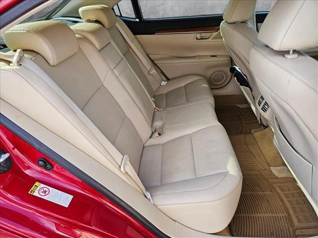 used 2014 Lexus ES 300h car, priced at $15,991