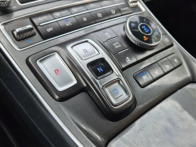 used 2023 Hyundai Santa Fe car, priced at $25,991