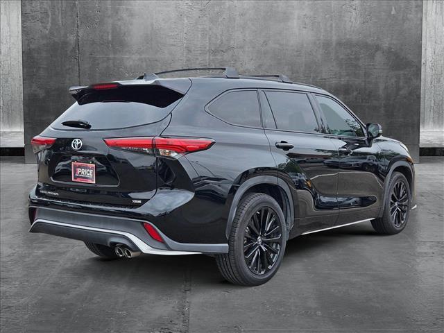 used 2023 Toyota Highlander car, priced at $41,991