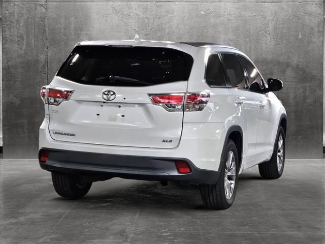 used 2015 Toyota Highlander car, priced at $19,890